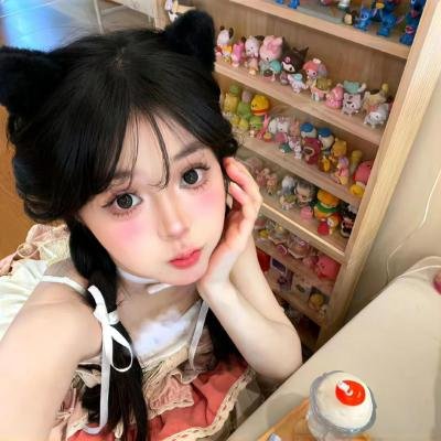 今年夏天 封面